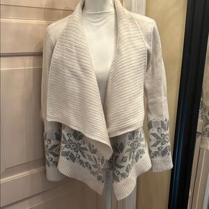 RARE RALPH LAUREN sz S/M Wool blend Womens Cream & Gray drape Front soft Sweater